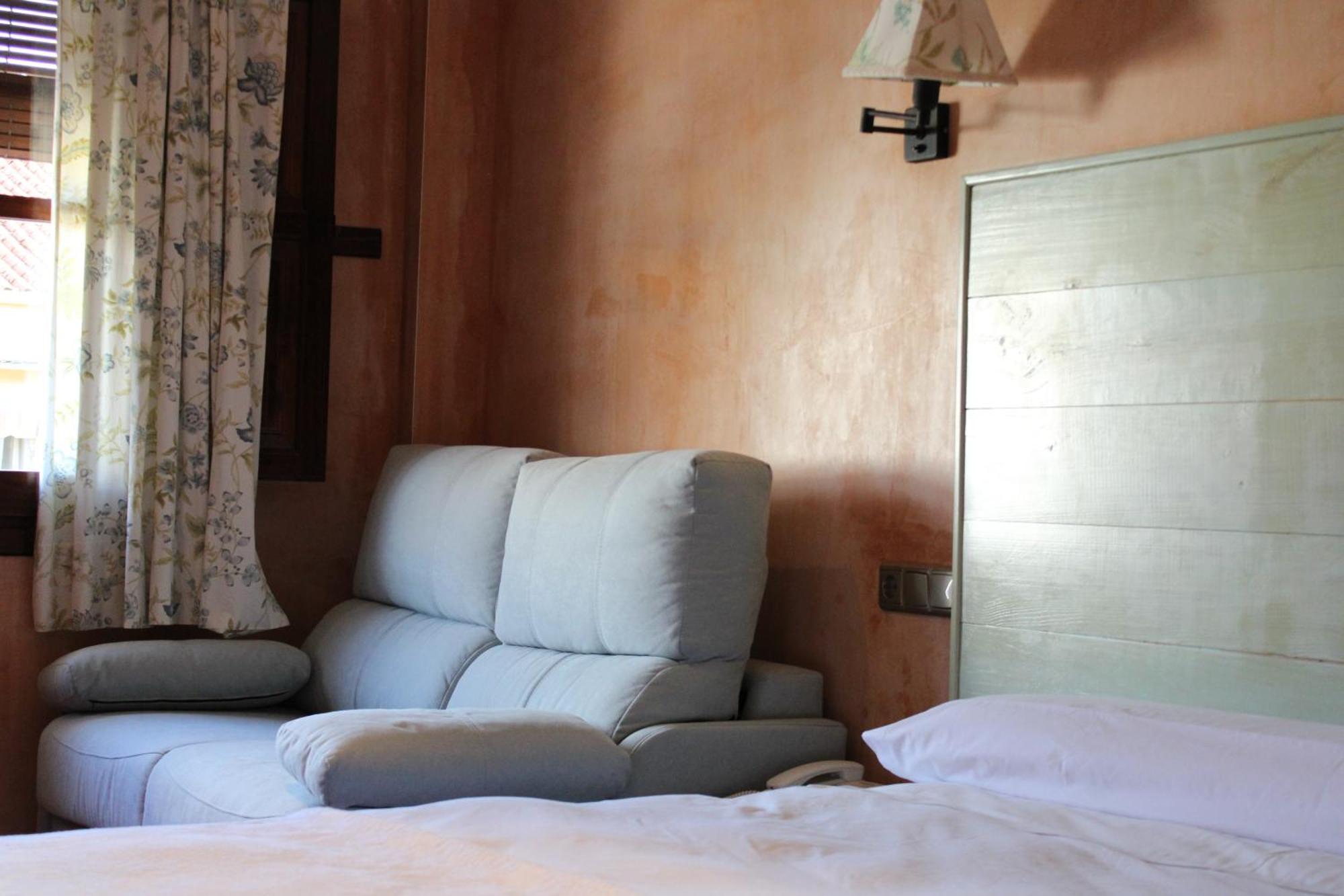 Hotel Rural Carlos I Garganta la Olla Exteriér fotografie
