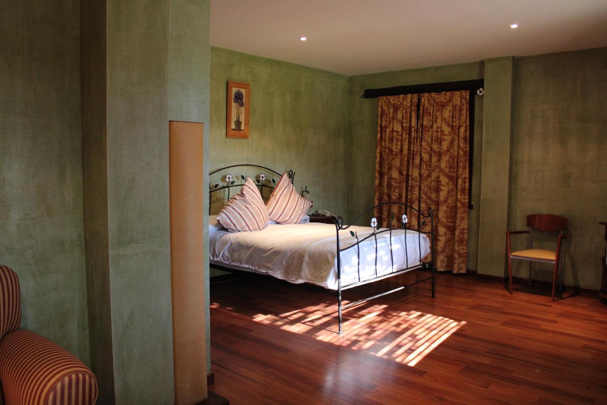 Hotel Rural Carlos I Garganta la Olla Exteriér fotografie