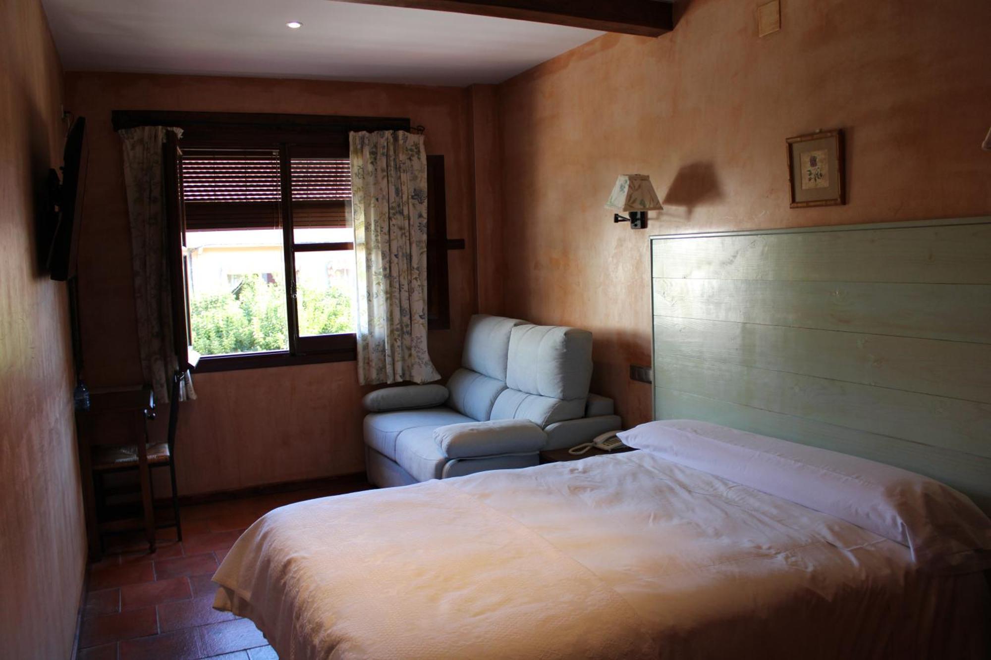 Hotel Rural Carlos I Garganta la Olla Exteriér fotografie